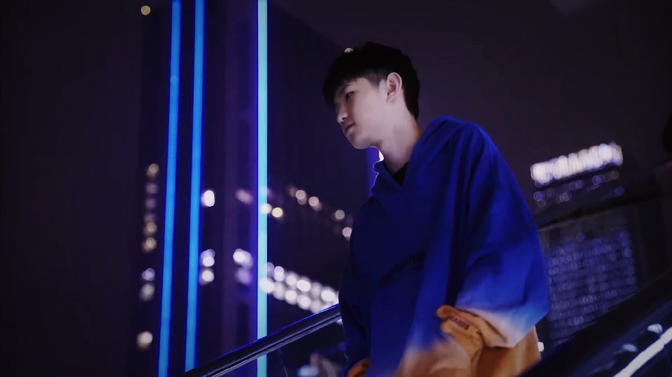 不仅仅是对