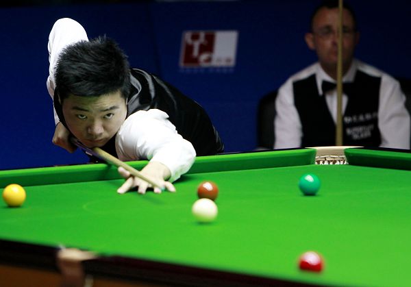 冠比赛中获 冠比赛中获