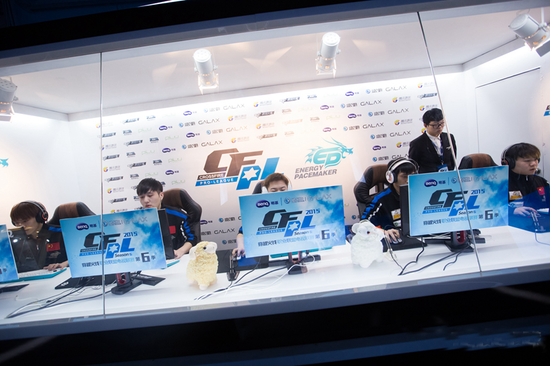 与荣誉条件 与荣誉条件